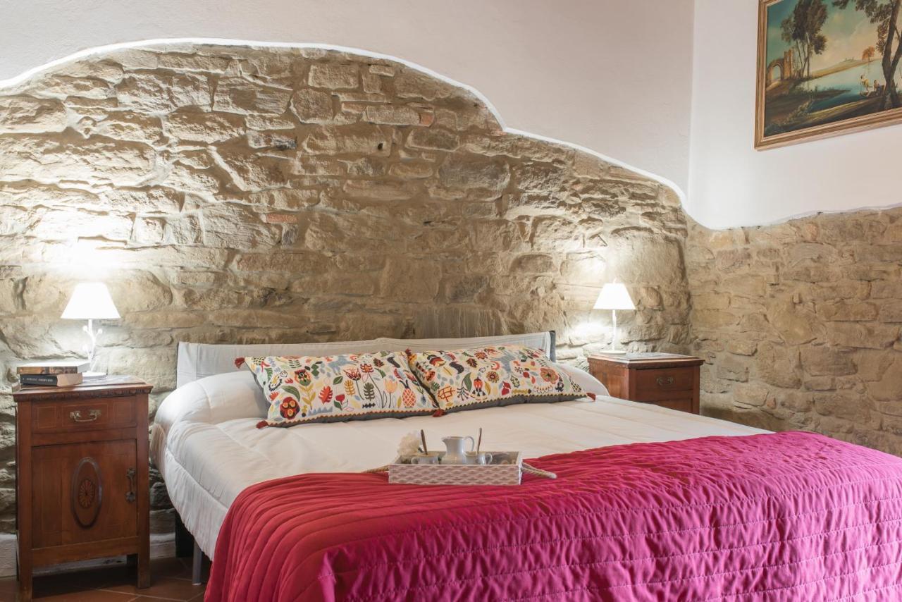 Mimmo'S Holiday House San Godenzo Ruang foto